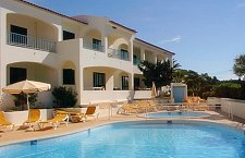 Shared swimming pools at Monte Dourado - 
						Click for rental information